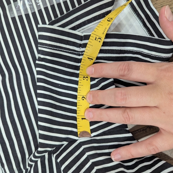 Tommy Hilfiger Striped Classic Stretch Short, Size 10 - Picture 11 of 11